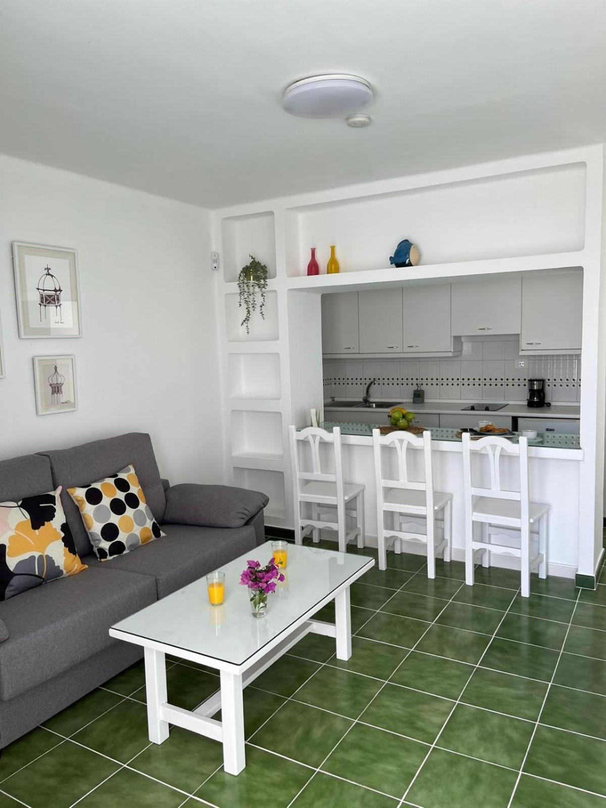 Bungalow Retama ติอาส ภายนอก รูปภาพ